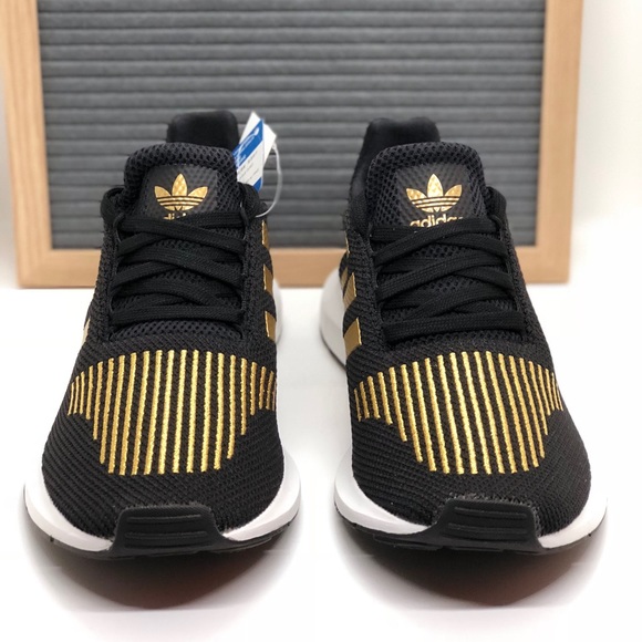 🚫SOLD🚫 ADIDAS 🖤 Swift Run W (CG4145) - Picture 2 of 6